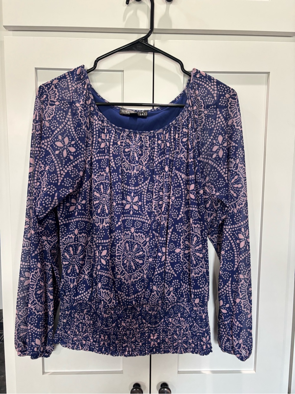 Harper 241 Navy Pink Floral Printed Blouse Smocked Hem Top Women Small KT029 - Picture 2 of 5